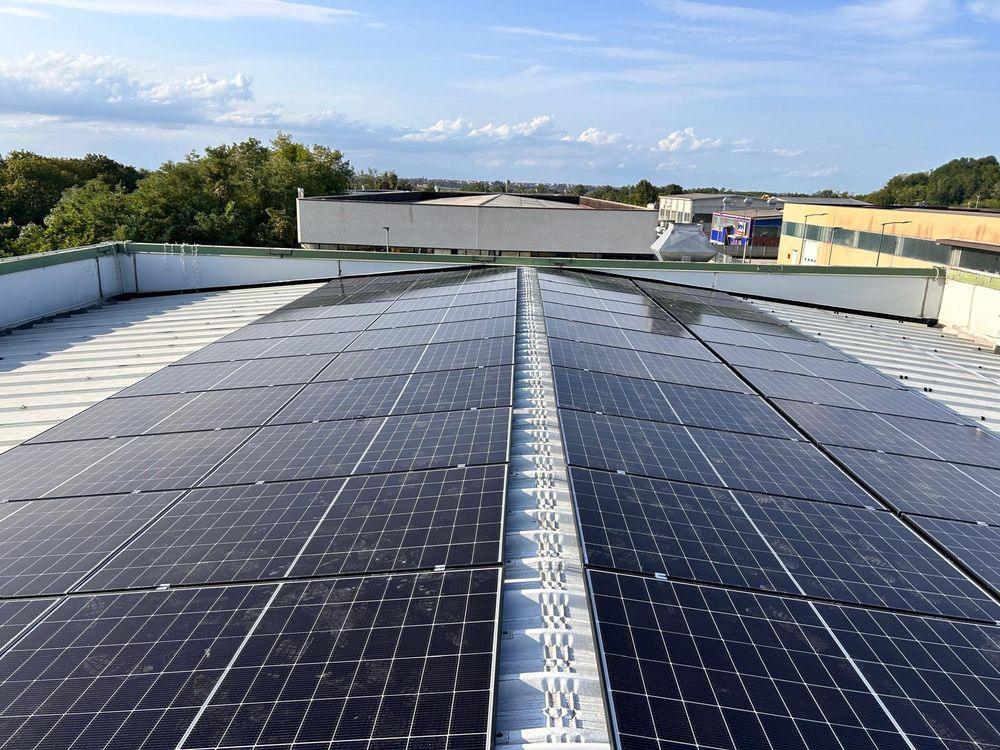 Impianto fotovoltaico su carrozzeria 40 kWp a Trinità